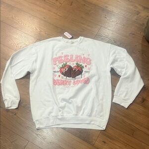 Simply Southern White Crewneck Sweatshirt with strawberry XL-XXL